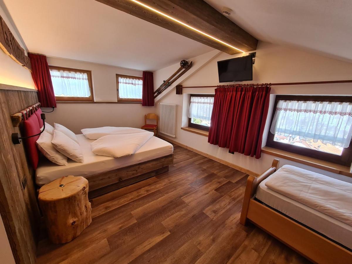 Hotel Piedibosco Моэна Экстерьер фото