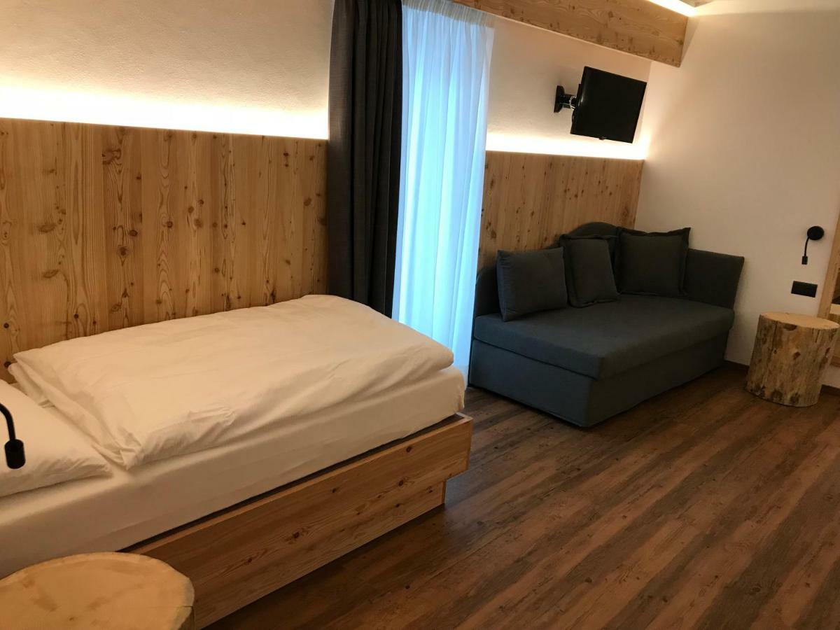 Hotel Piedibosco Моэна Экстерьер фото